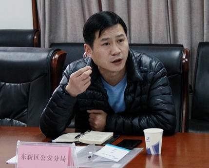 说明: 。。